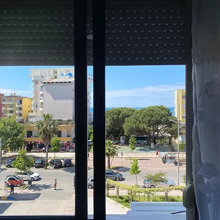 Sea Breeze Apartment