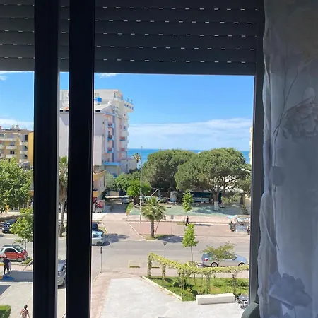 Sea Breeze Apartment